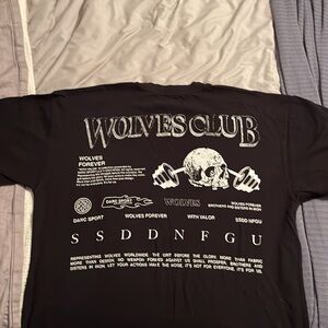 Darc Sport Pump Cover Mens limited edition 
Looks good oversized for women